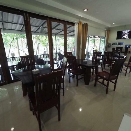 Tong Chang Resort Csumphon Kültér fotó